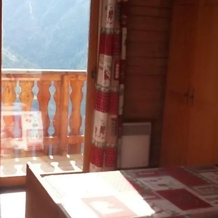 House Les Chalets De Praroustan 16 *